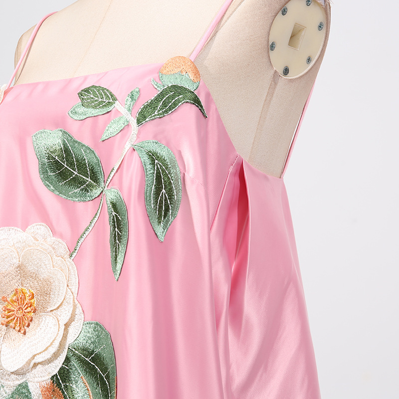 Embroidered flowers slim dress loose T-back for women