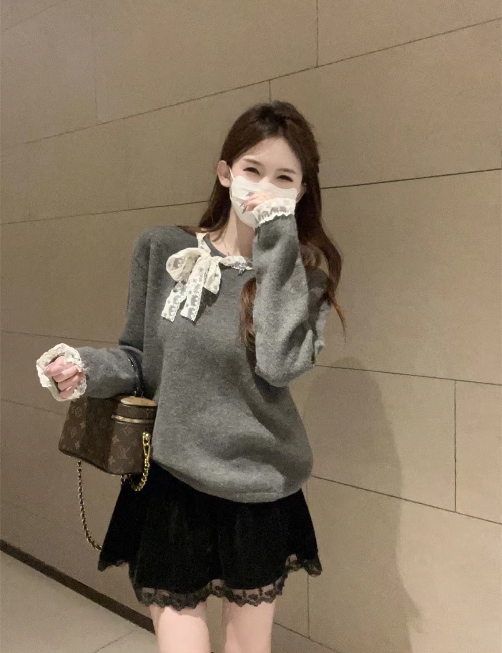 Pullover round neck sweater splice bow tops for women