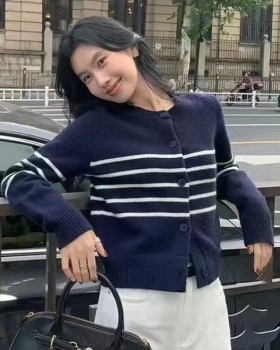 Black-white sweater long sleeve tops for women