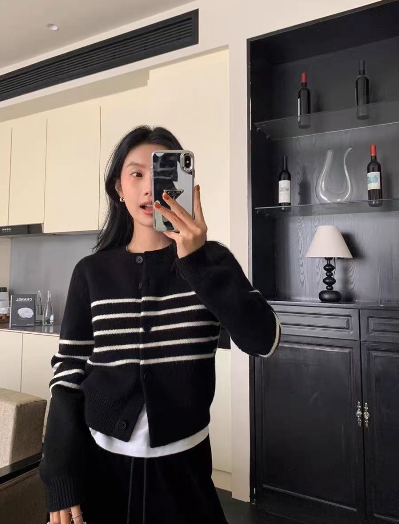 Black-white sweater long sleeve tops for women