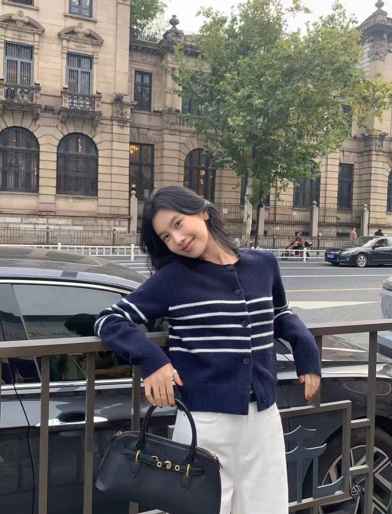 Black-white sweater long sleeve tops for women