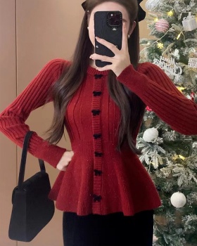 Autumn and winter sweater inside the ride tops for women