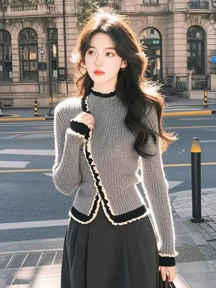 Knitted stripe tops Korean style temperament sweater