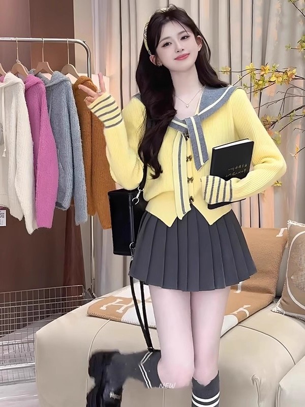 Knitted sweet sweater yellow spring and autumn coat for women
