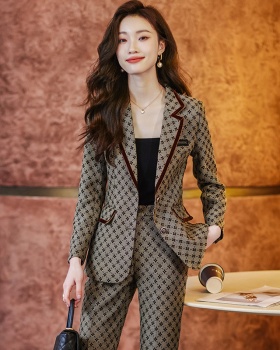 Korean style coat short casual pants 2pcs set for women