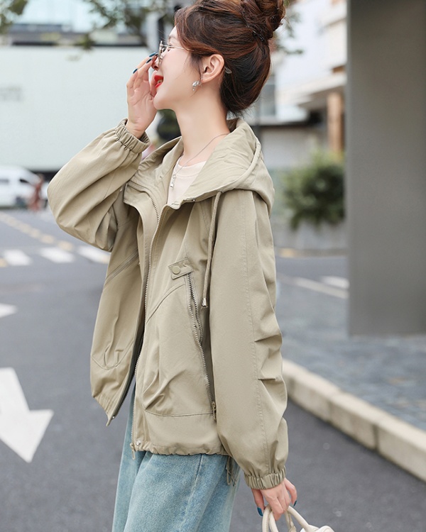Show young Western style coat hooded fashion tops