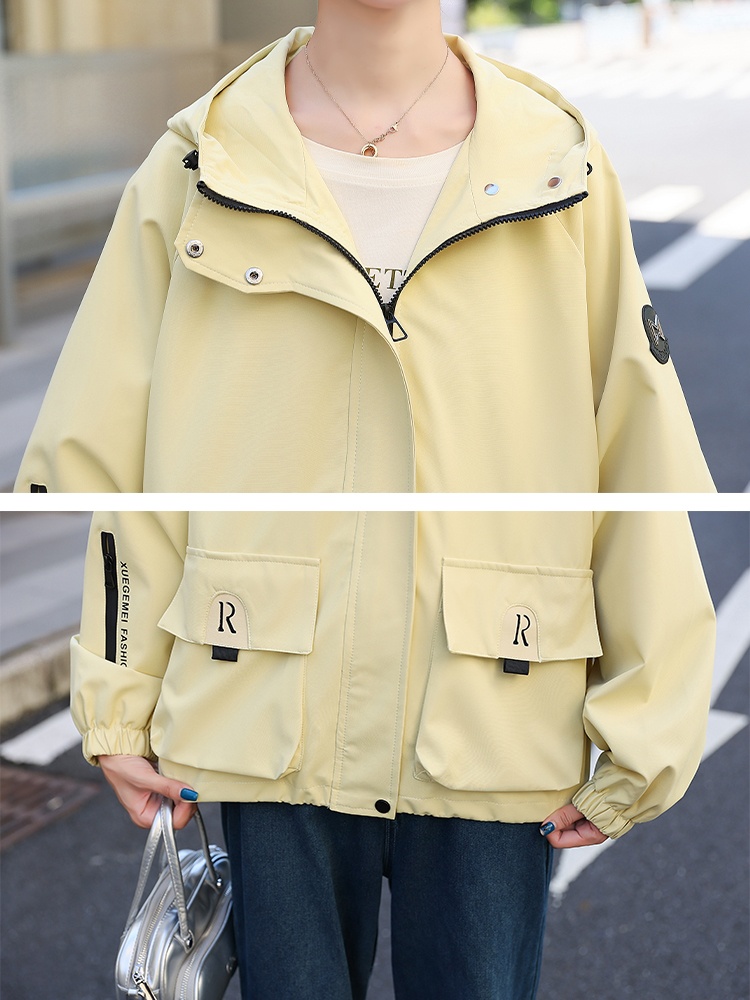 Autumn hooded tops short technical jacket for women