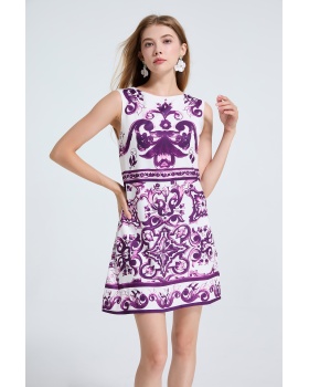 Slim European style dress printing sleeveless T-back