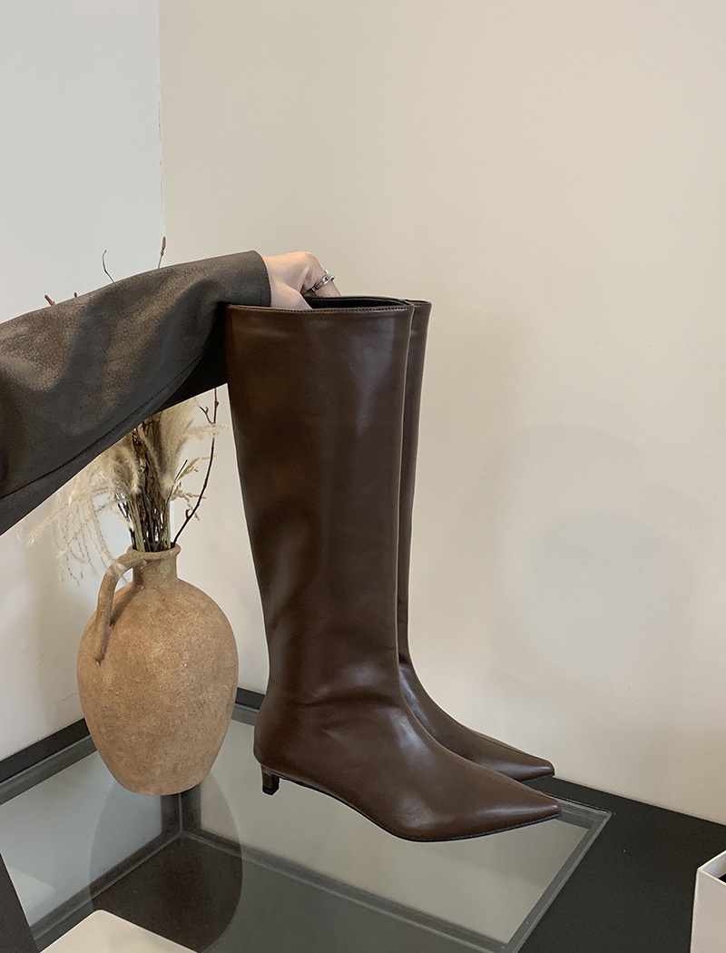 Pointed fashion thigh boots not exceed knee stilettos