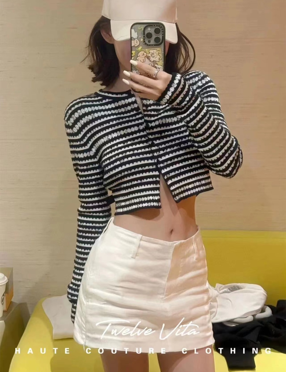 Short knitted cardigan round neck tops for women