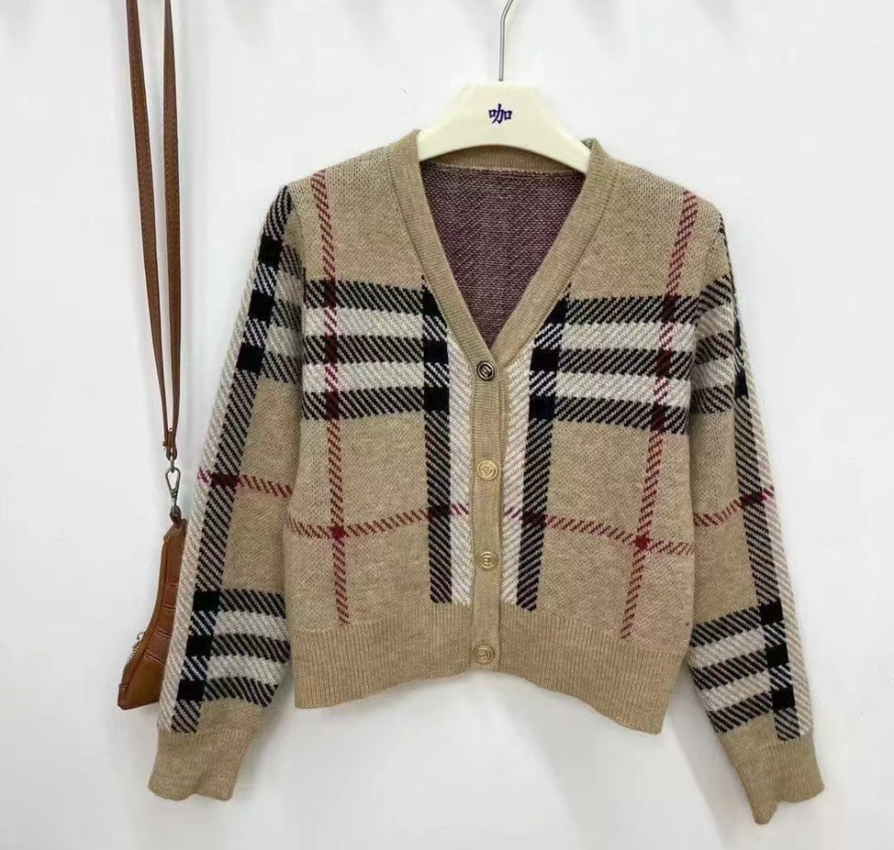 Autumn and winter knitted Korean style plaid cardigan