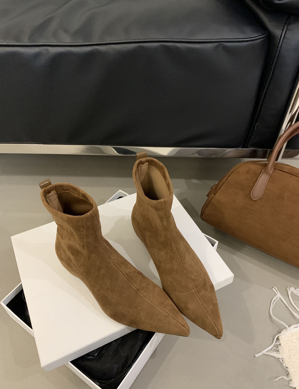Within increased boots pointed short boots for women