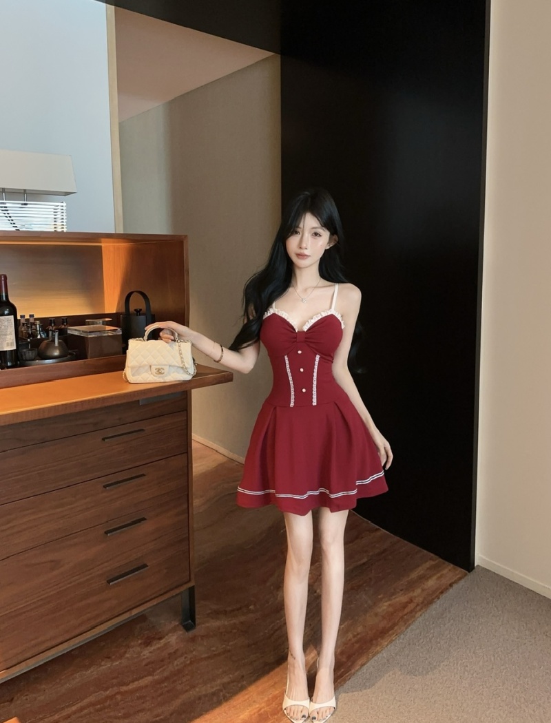 Bottoming spicegirl dress A-line wrapped chest strap dress