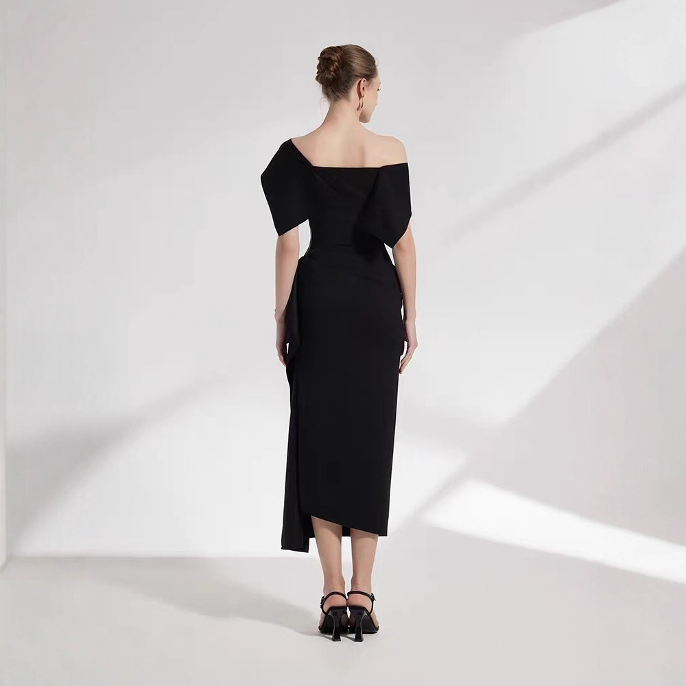 Irregular black long dress sloping shoulder dress