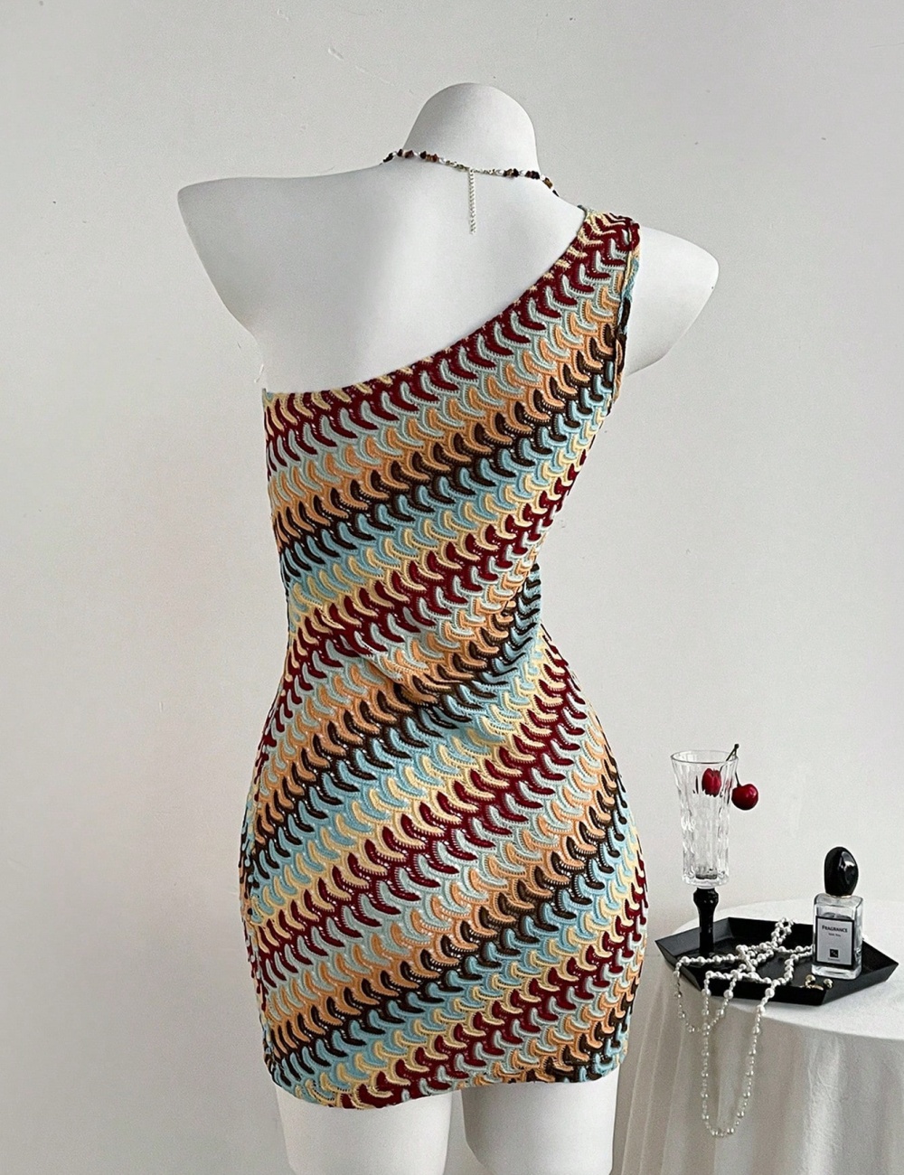 Sexy vacation colors hollow sloping shoulder dress
