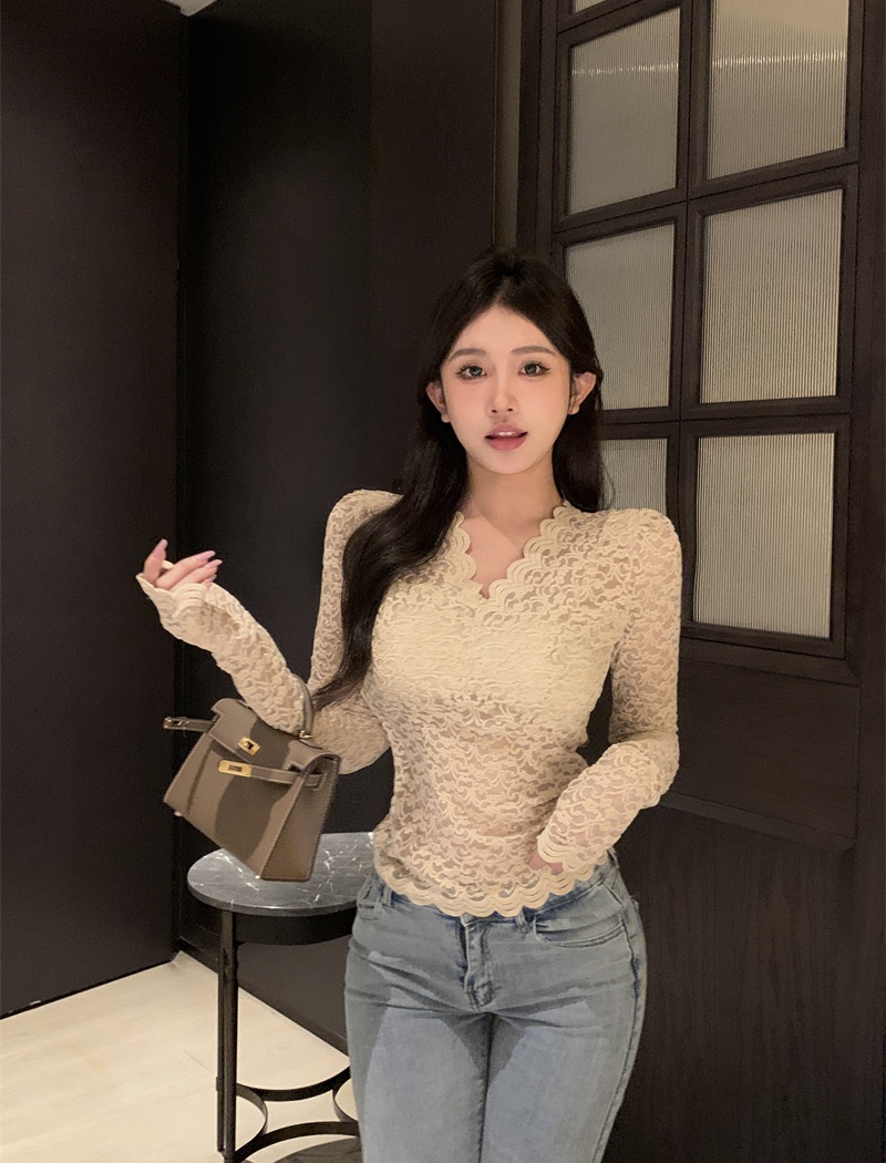 Sexy V-neck bottoming temperament retro lace shirts