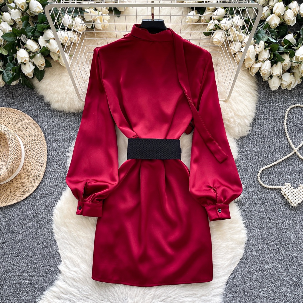 Light luxury satin belt V-neck streamer T-back for women