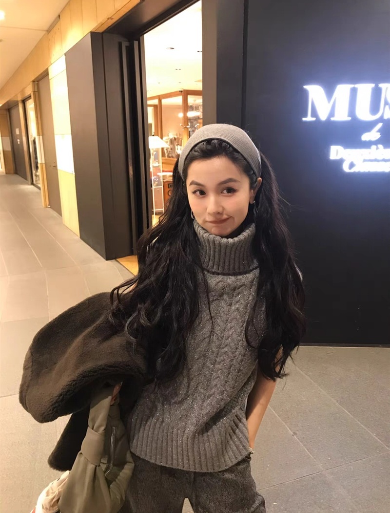 Twist autumn and winter tops knitted high collar vest for women