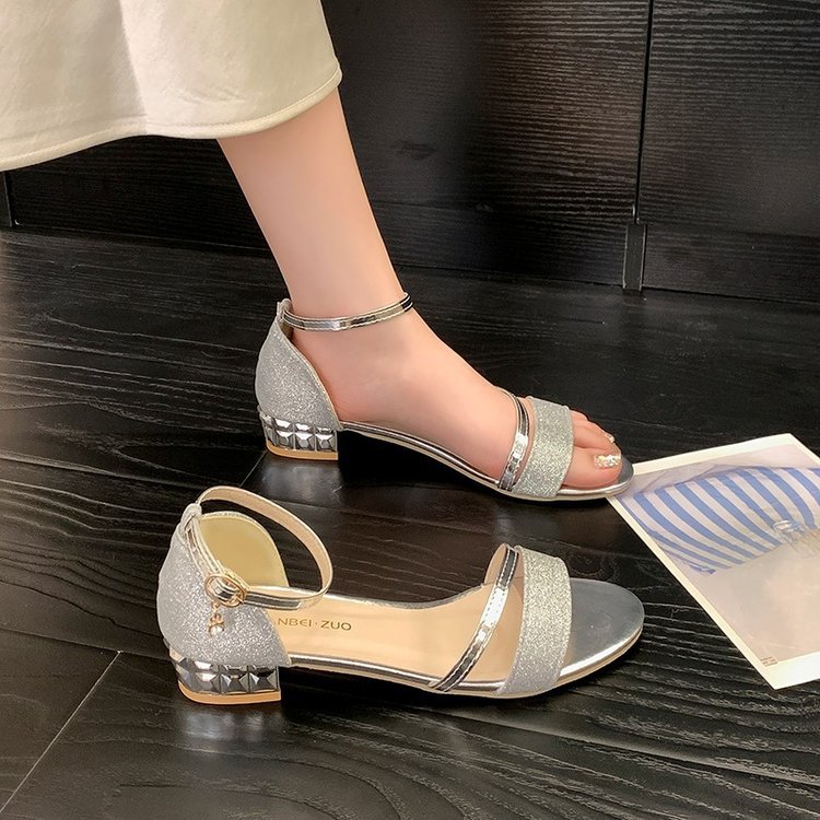 Summer thick fashion lady flat sandals for women