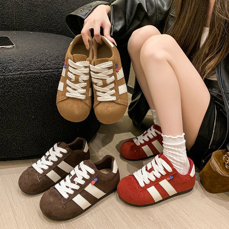 Light luxury autumn shoes Casual board shoes