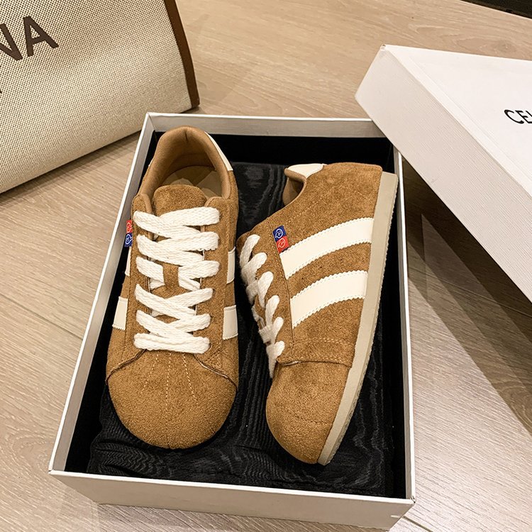 Light luxury autumn shoes Casual board shoes