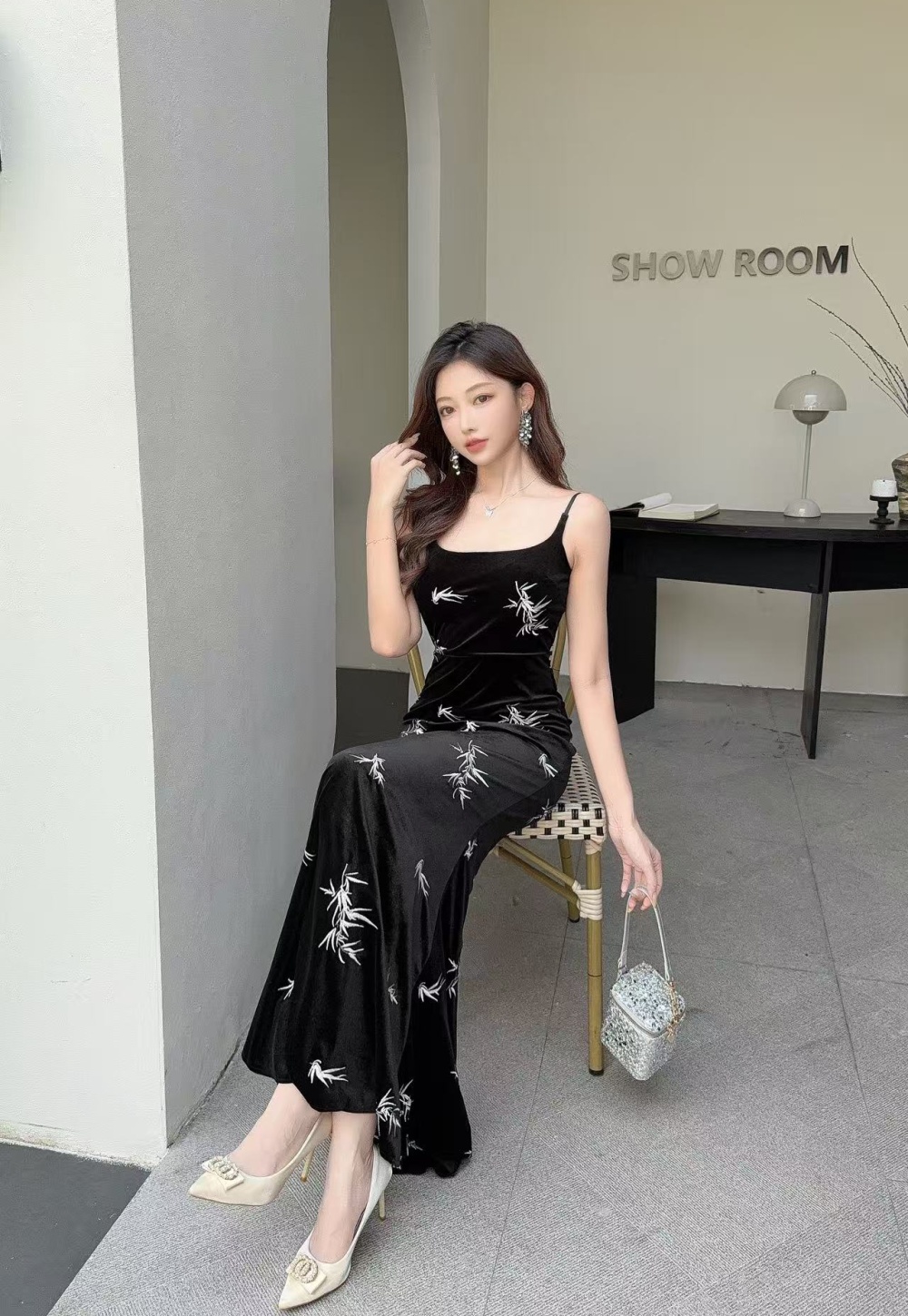 Velvet slim mermaid splice tender embroidery dress