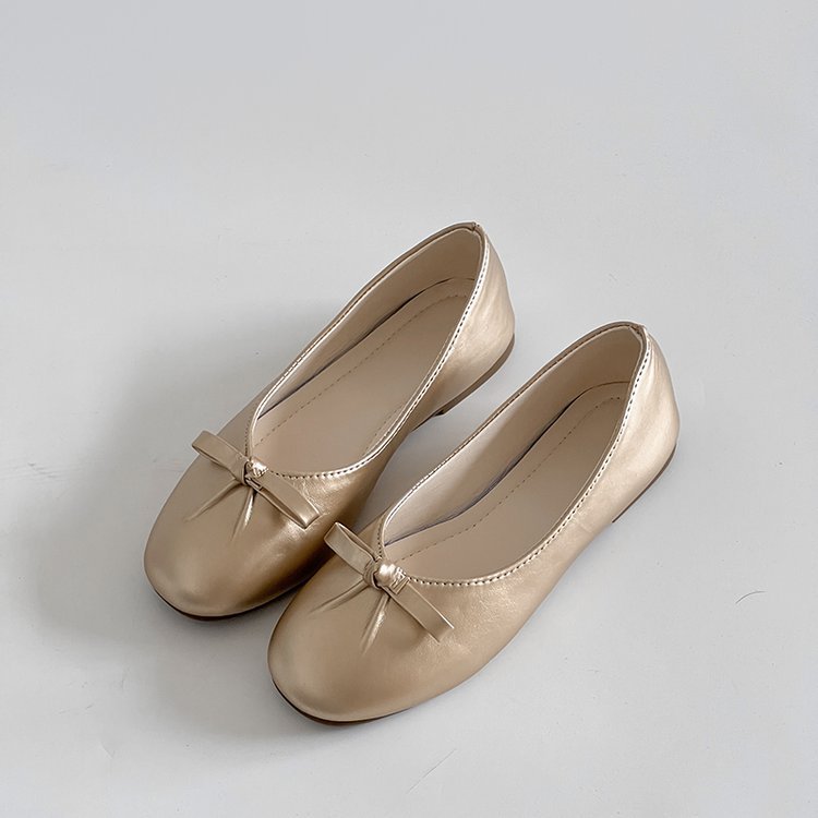Low flat France style silver retro shoes for women
