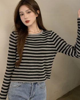 Casual slim short knitted loose stripe tops