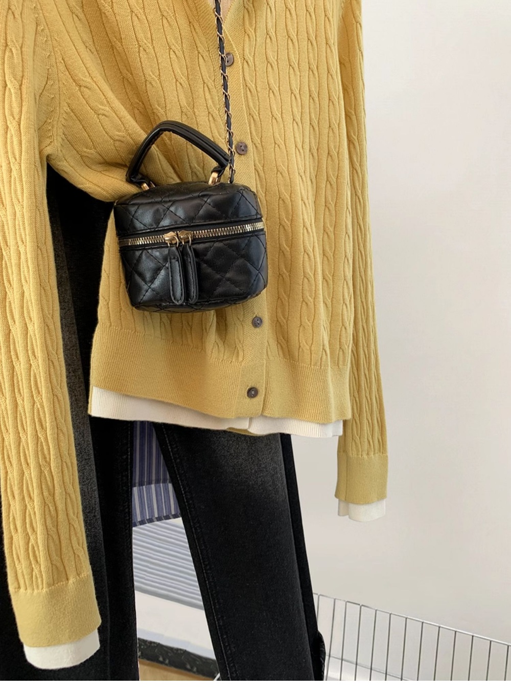 Yellow long sleeve cardigan autumn and winter coat