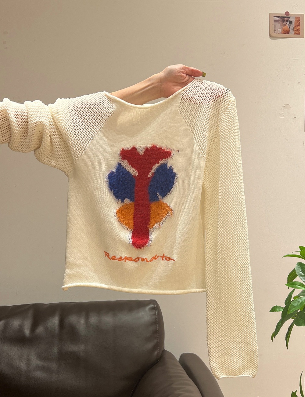 Round neck bottoming shirt embroidery sweater