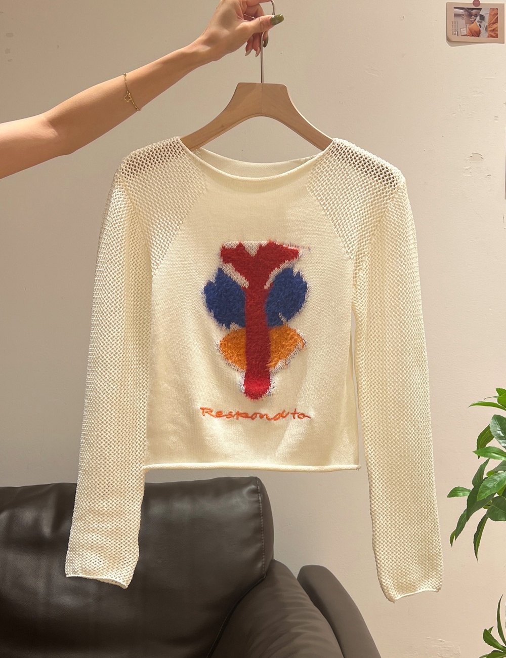 Round neck bottoming shirt embroidery sweater