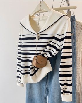 Navy collar tops autumn and winter sweater