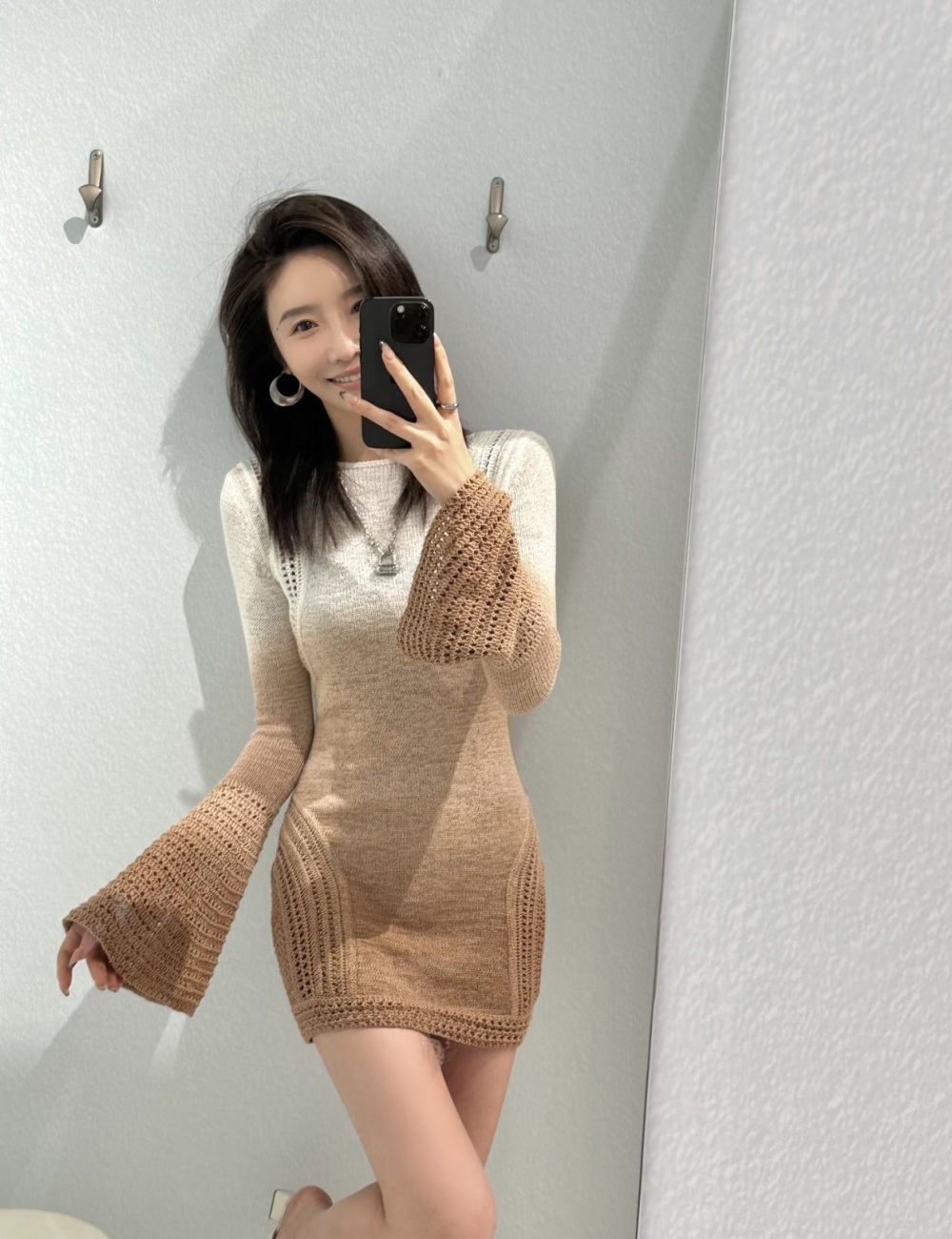 Autumn thick knitted dyeing gradient trumpet sleeves dress