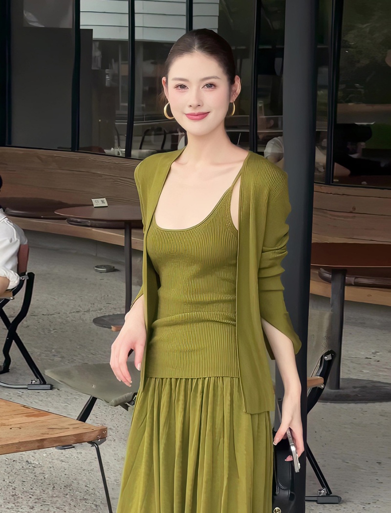 Knitted green cardigan slim skirt 3pcs set for women