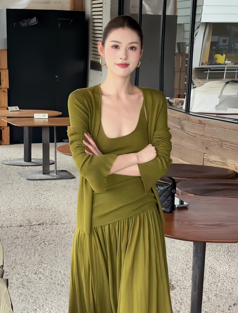 Knitted green cardigan slim skirt 3pcs set for women