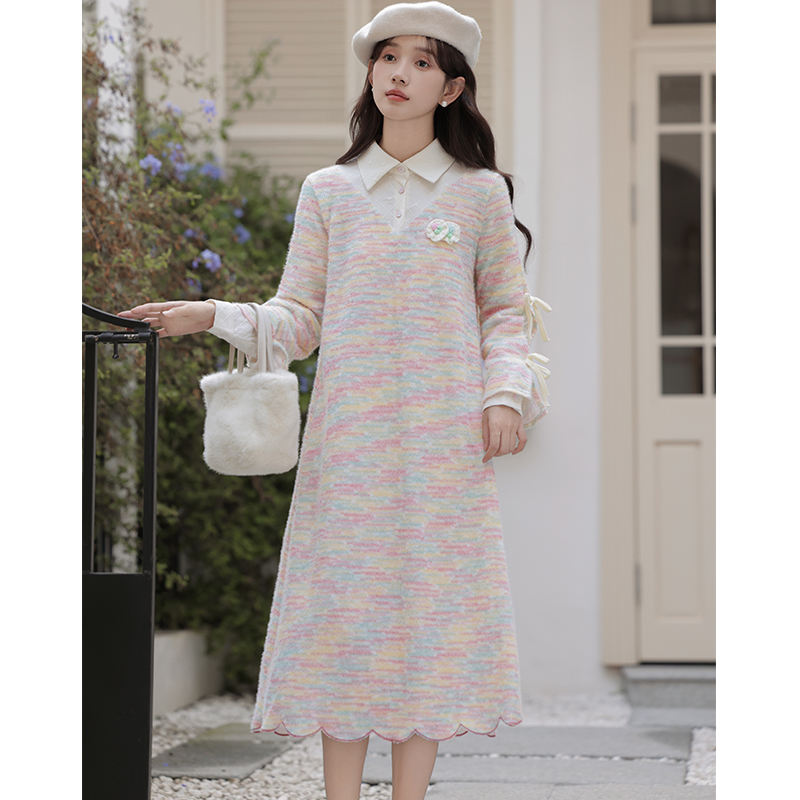 Petal knitted temperament Pseudo-two colors sweet dress