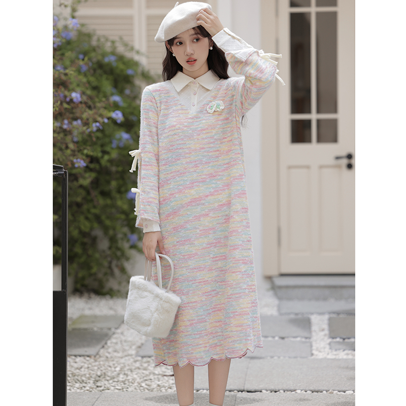 Petal knitted temperament Pseudo-two colors sweet dress