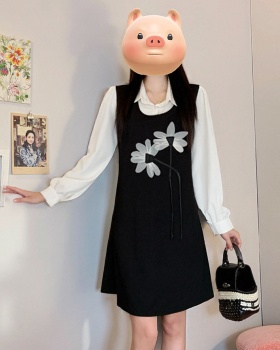 Large yard slim autumn and winter short dress for women
