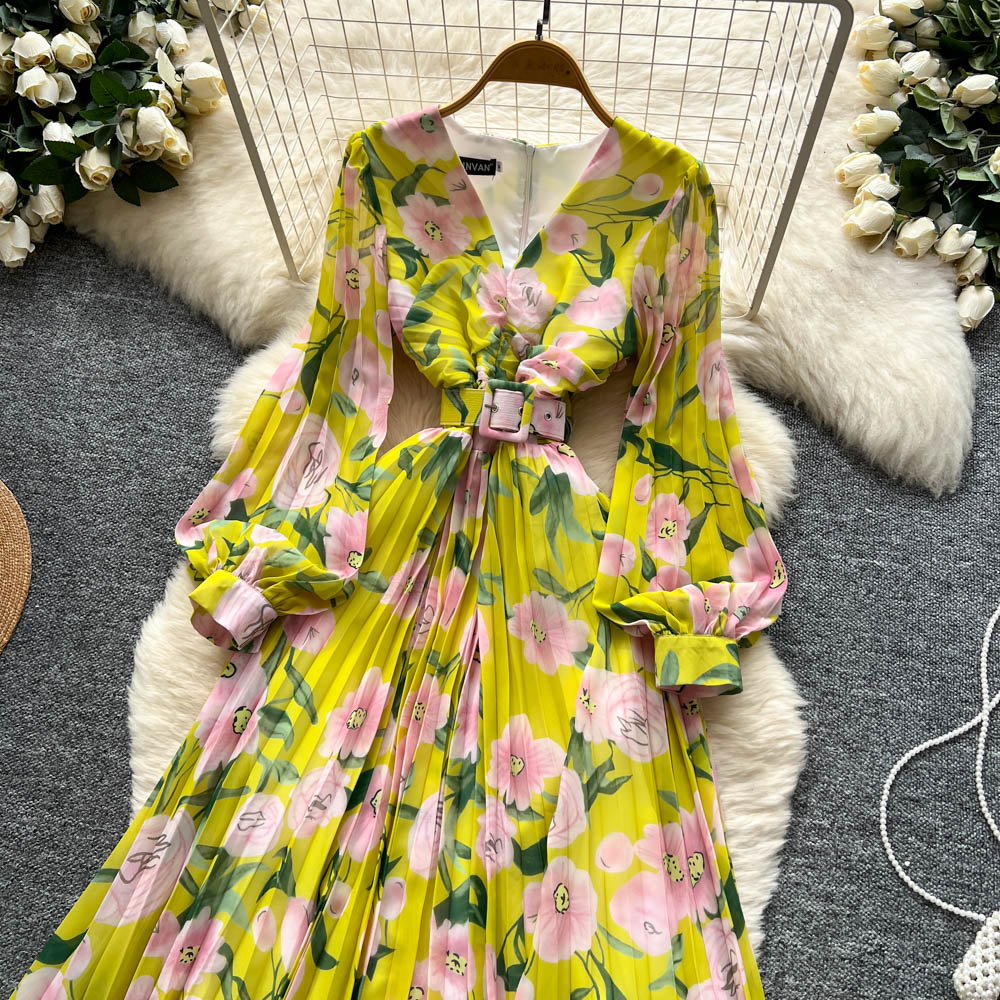 V-neck light long dress crimp summer dress for women