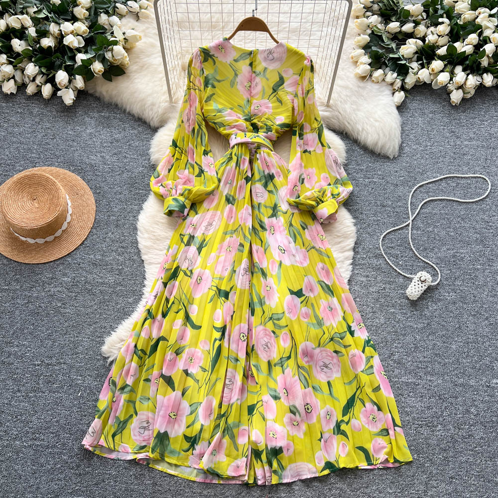 V-neck light long dress crimp summer dress for women