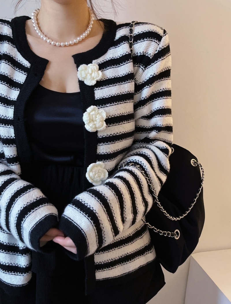 Korean style knitted cardigan chanelstyle stripe coat
