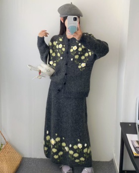 Temperament coat stereoscopic sweater for women