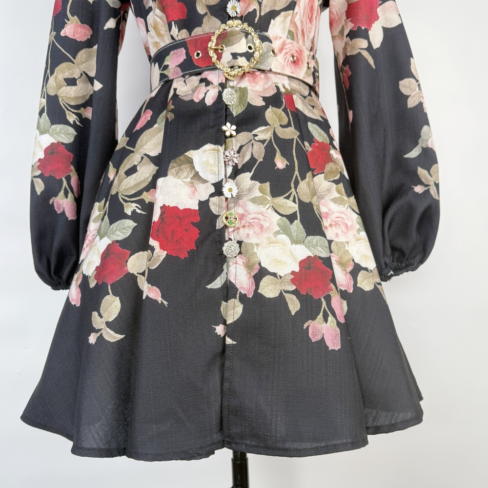 Cstand collar printing belt pinched waist T-back for women