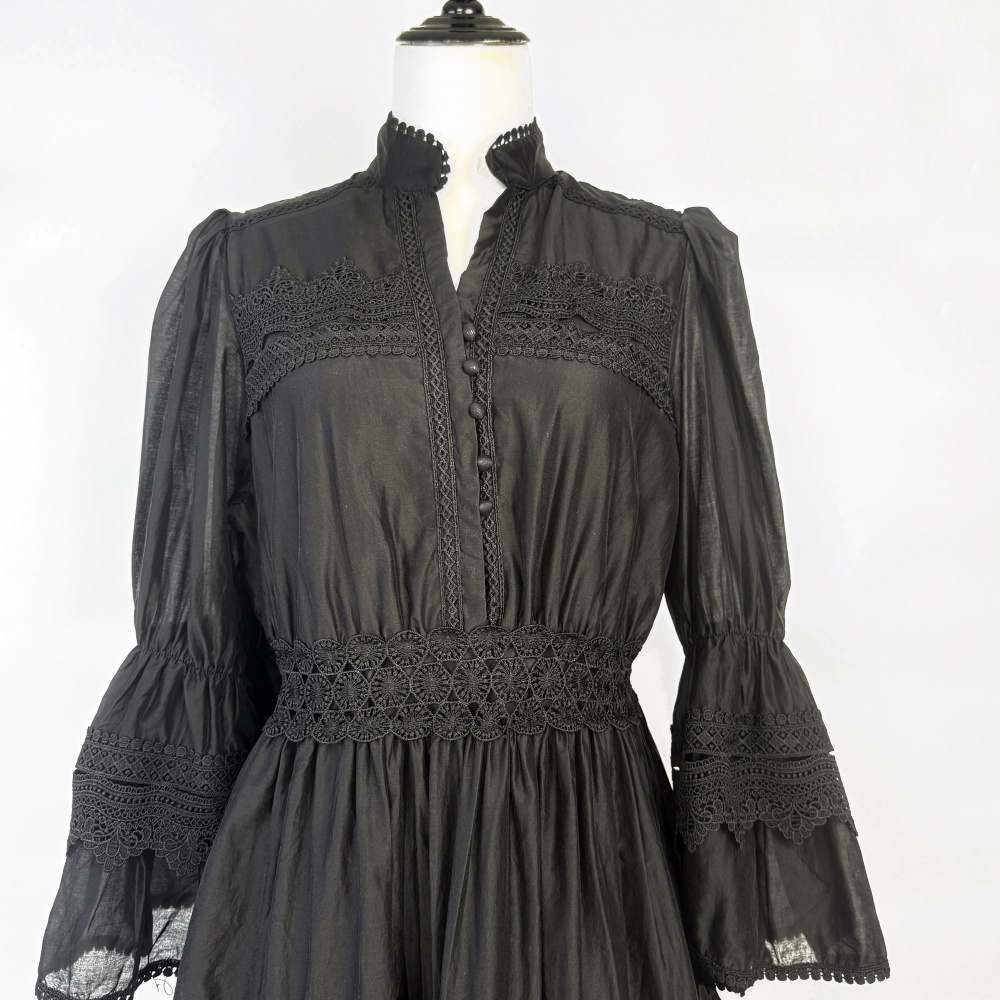 Hollow autumn trumpet sleeves European style long lace dress