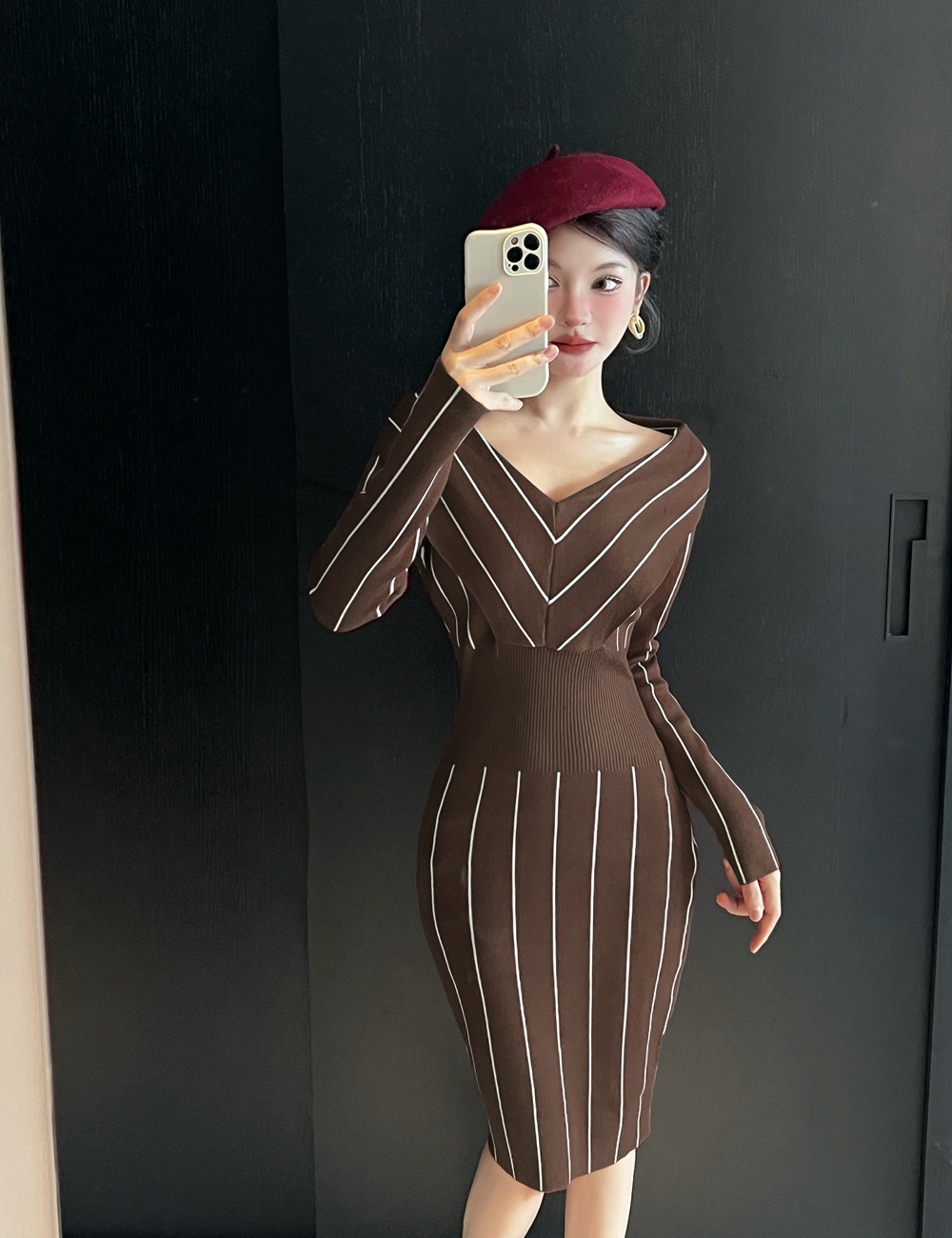 Chanelstyle Western style dress mixed colors knitted sweater