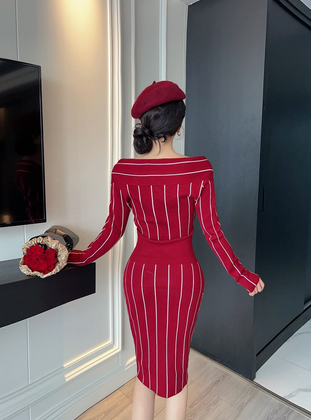 Chanelstyle Western style dress mixed colors knitted sweater