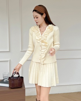 Flowers cardigan France style skirt a set for women