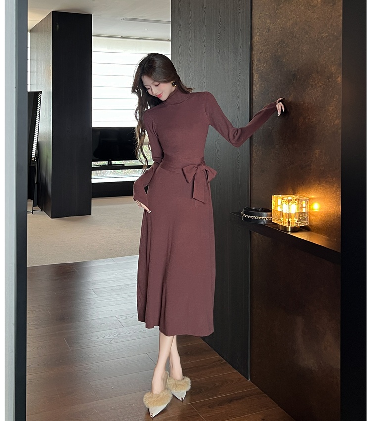 High collar slim knitted fashion pinched waist dress
