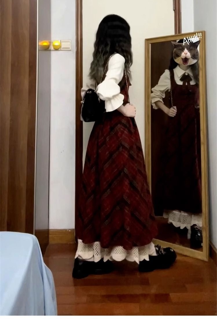 Autumn and winter dress red long dress a set for women