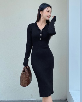 Knitted slim sweater inside the ride dress for women